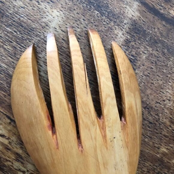 Giraffe Wooden Serving Utensils Hand Carved - Picture 3 of 9